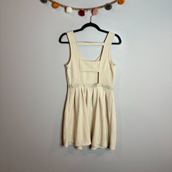 NWT American Eagle cream ribbed open back dress - Picture 4 of 5